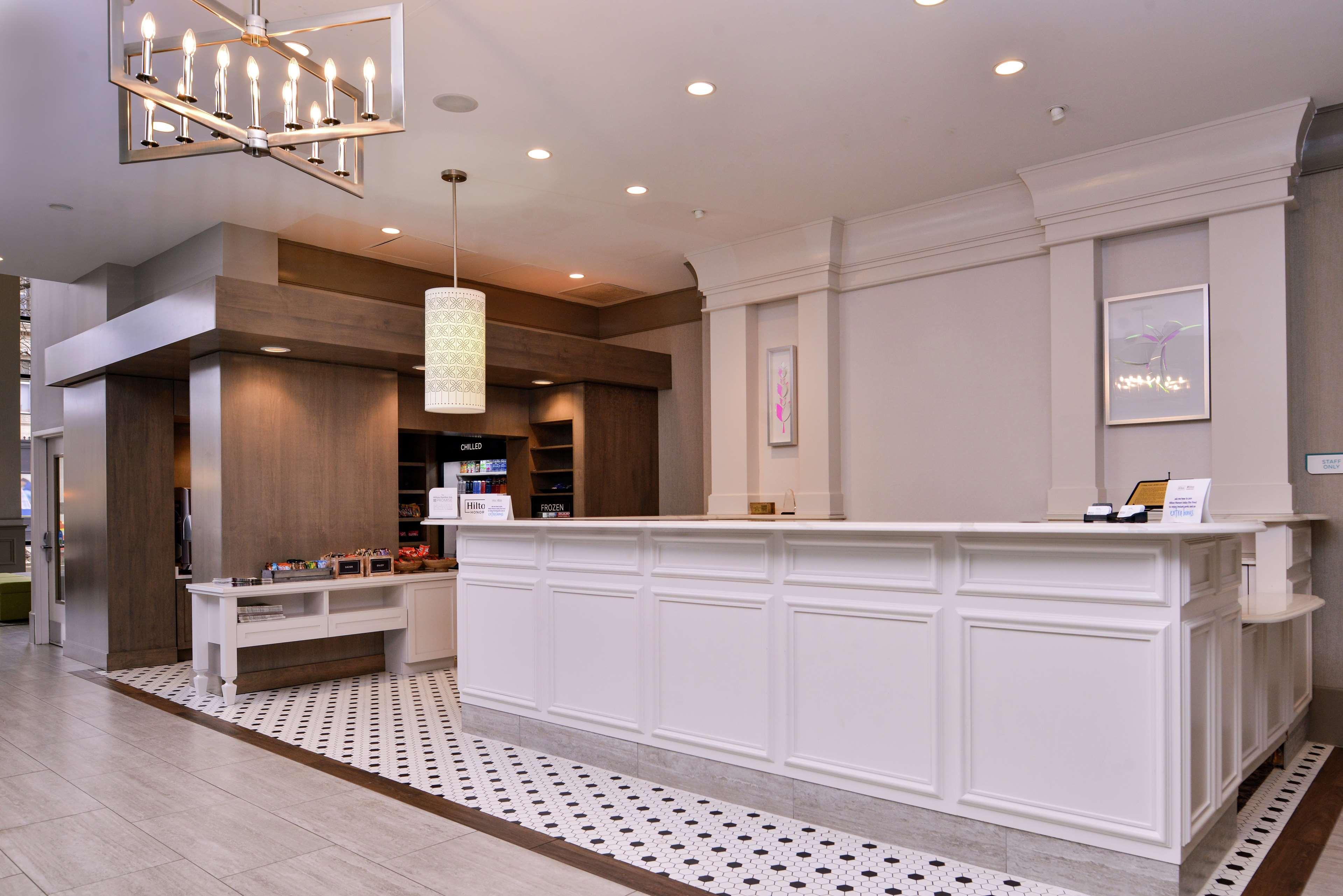 Hilton Garden Inn Terre Haute Zewnętrze zdjęcie