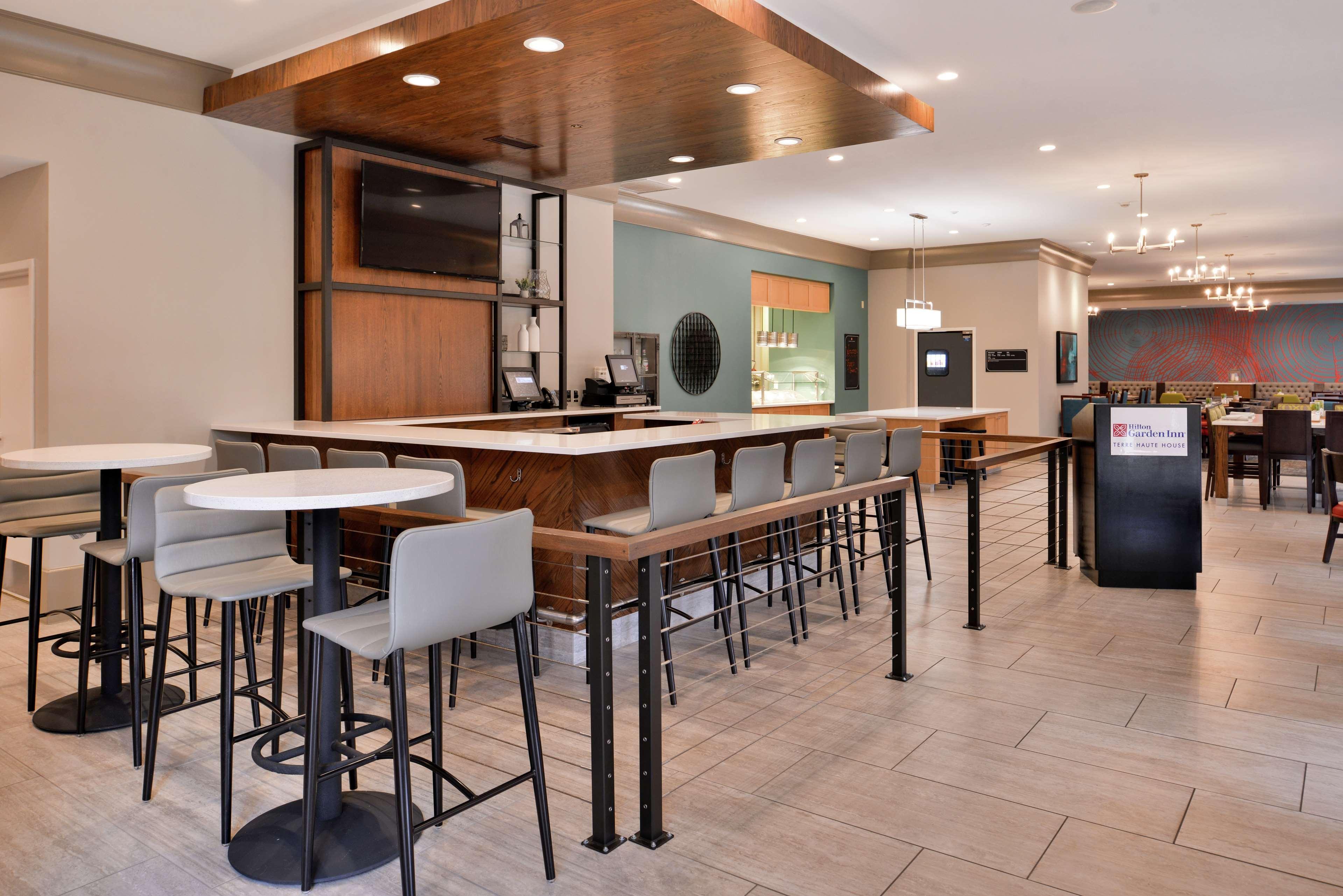 Hilton Garden Inn Terre Haute Zewnętrze zdjęcie