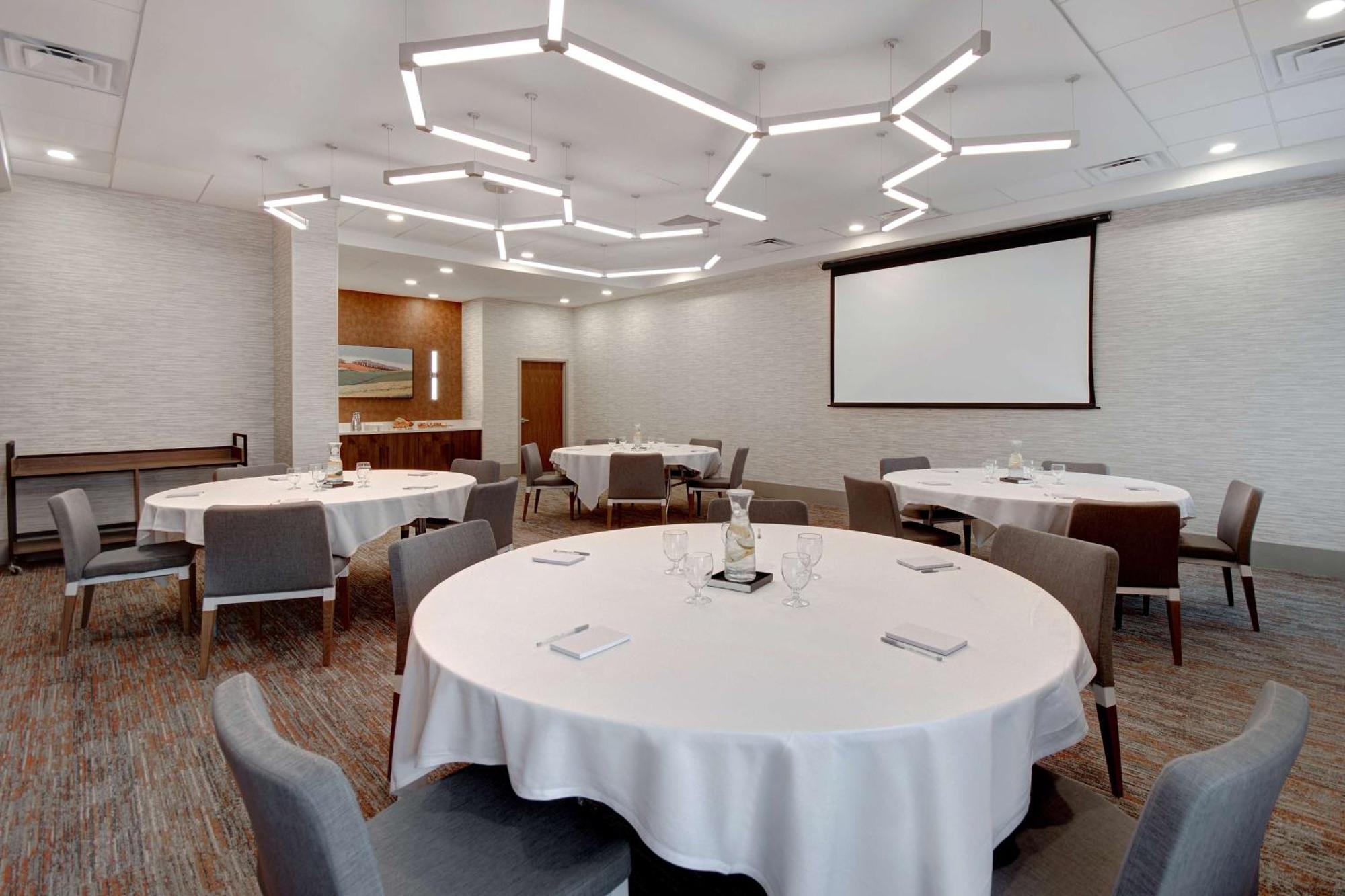 Hilton Garden Inn Terre Haute Zewnętrze zdjęcie