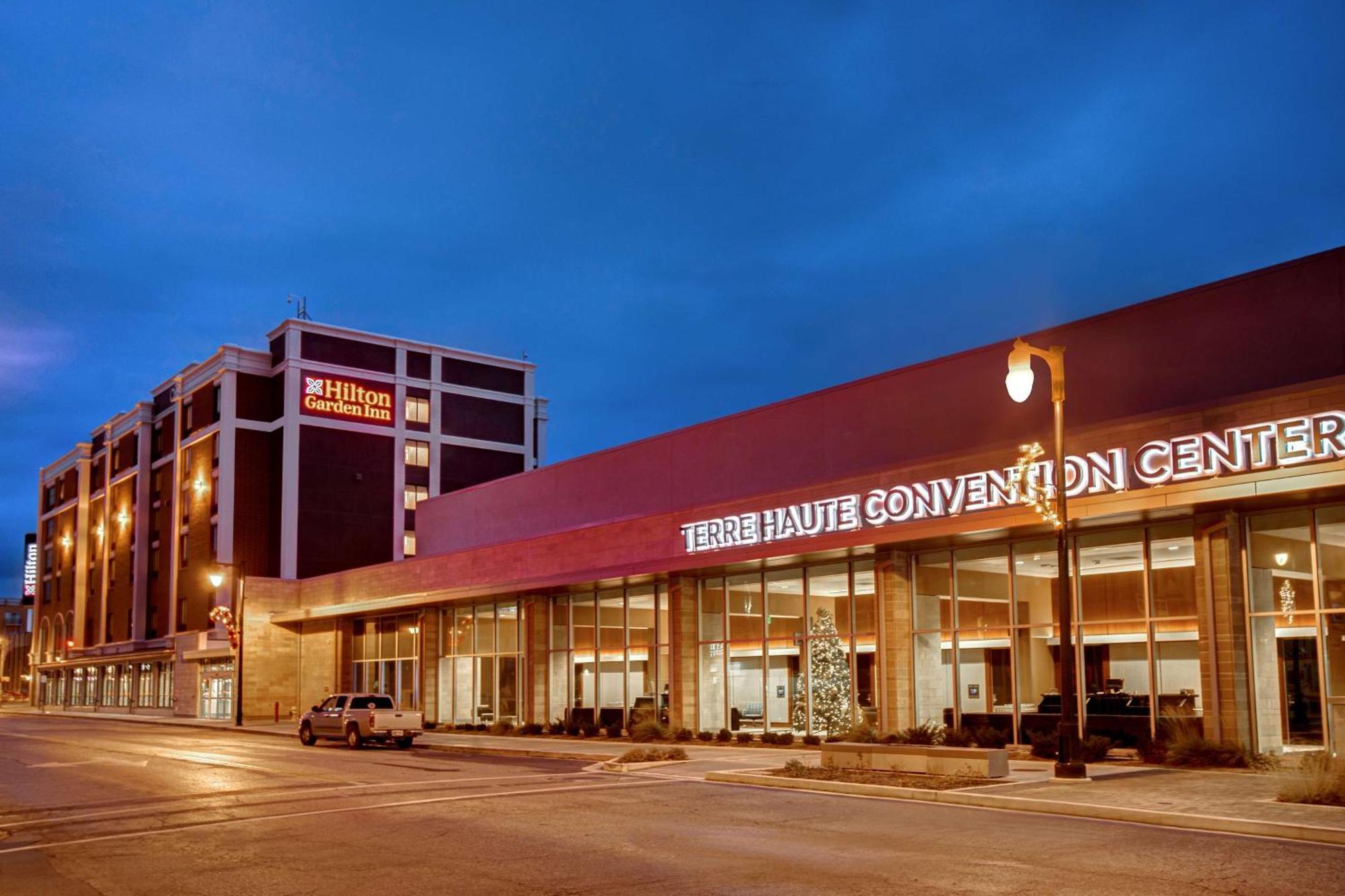 Hilton Garden Inn Terre Haute Zewnętrze zdjęcie